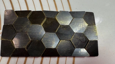 3D-дизайн темный шоколадный батончик ручной работы со съедобным золотом, сладкий подарок 100 г. - Изображение 1 из 4