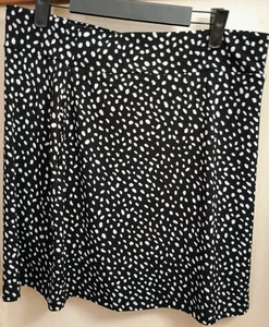 Susan Graver Polka Dot A-Line Skirt Black White Pull-On Pockets Women’s Size M - Picture 1 of 3