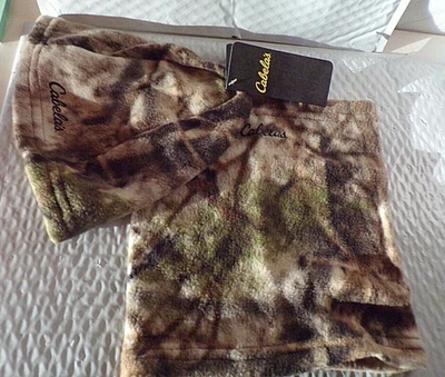 CABELAS ORIGINAL FLEECE BEANIE/GAITER COMBO. ZONZ WOODLANDS - Image 1 of 4