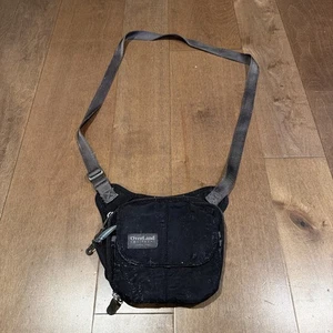 Bolso Bandolera Overland Equipment - Paquete Mensajero Senderismo Negro, 7"x7" - Imagen 1 de 6