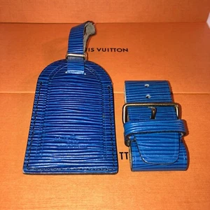 Authentic Louis Vuitton 2 piece Blue Epi Leather Large Luggage Tag & Poignet - Picture 1 of 15