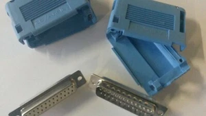 1 Pair Sub D Connectors 25 Pin Plug + Clutch Solderable Mounting + Rean by - Picture 1 of 3