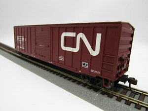 Atlas HO Trainman® ACF® 50' 6" Box Car - CN 419398 - Picture 1 of 2
