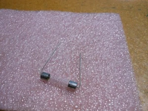 BUSSMAN FUSS AXIAL125V 10A PART # GJV10 NSN: 5920-00-977-9535 GJV-10 - Picture 1 of 2