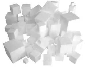 100 Polistirolo Quadrato Cubi Craft & Modellante 4 Formati Assortiti 10mm-40mm - Picture 1 of 3