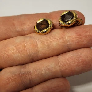 VTG Monet earrings clip on gold tone with brown cut stone JB1 - Picture 1 of 8