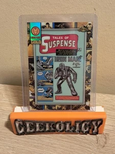 2025 Topps Chrome Marvel Iron Man Gold Tales of Suspense #39 #IM-1 - Imagen 1 de 2