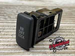 Interruptor de bloqueo de diferencial Toyota Tacoma RR 2004-10 156936 OEM usado - Imagen 1 de 6