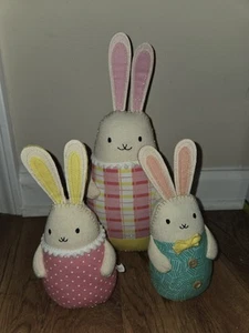 Target Spritz Easter Decor Bunny Rabbits Green Yellow Pink  Mom, Boy, Girl 2015 - Picture 1 of 7