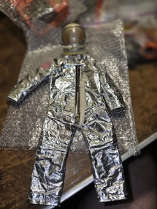 Vintage Gijoe Astronautenanzug C-8 und Helm mit Schaumstoffpolstern innen - Bild 1 von 17