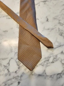 Perry Ellis Portfolio Brown/Tan 100% Silk Men’s Neck Tie Made In USA - Picture 1 of 7