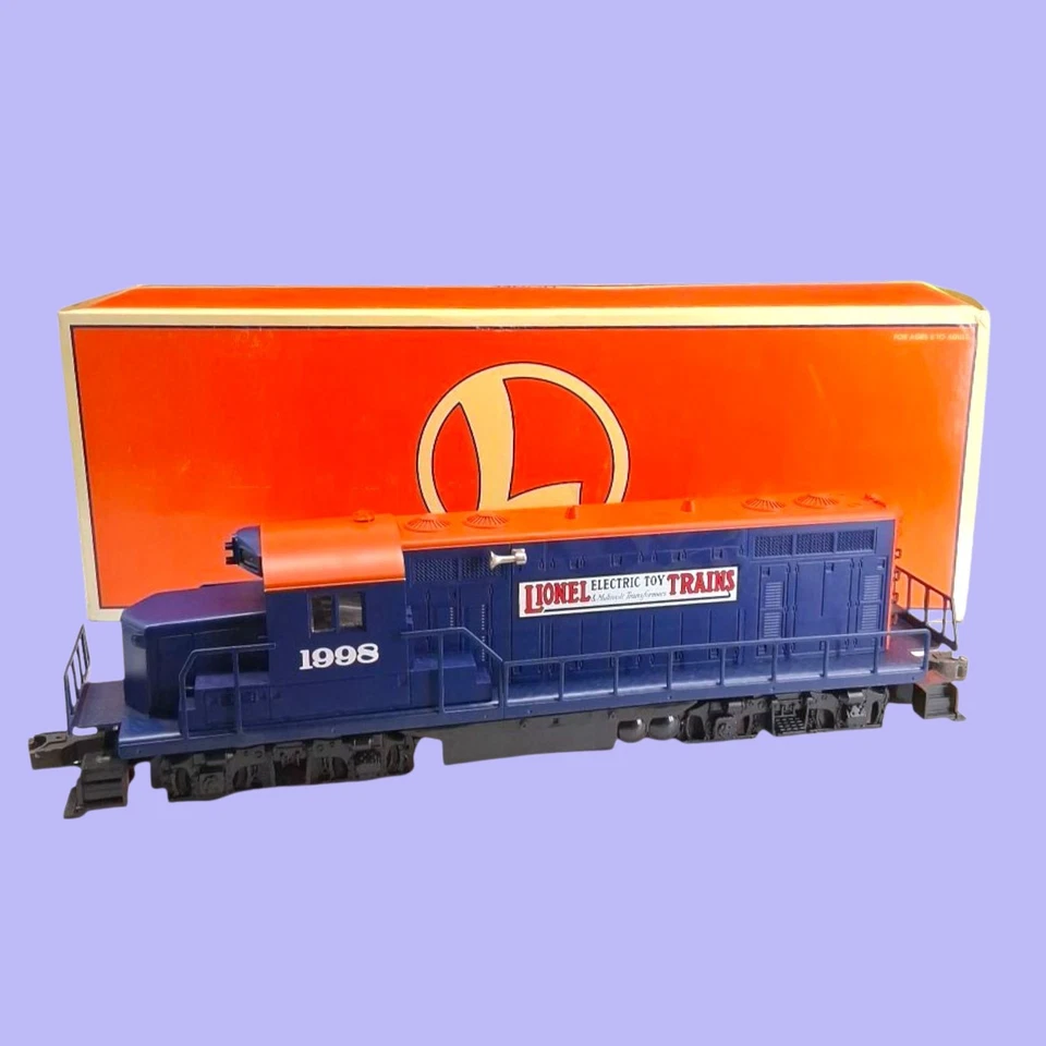 Lionel 1998 Centennial Series GP-20 Diesel Locomotive 6-18858 - Image 1 of 4