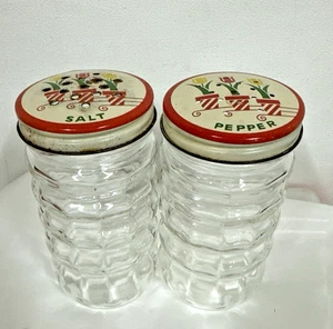 VTG 40’s Anchor Hocking Glass Salt & Pepper Shaker Tulip Lids Red and white - Picture 1 of 7