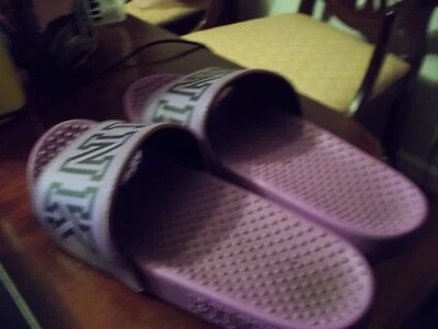 Sandalias ROSA Slides púrpura para mujer zapatillas, talla 7 - 7,5, ideales para playa Foto 1 de 3