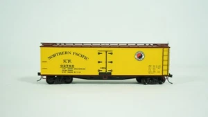 Accurail HO Scale Northern Pacific NP 40' Wood Reefer #92780 Built Kit #4809 HO3 - Picture 1 of 12