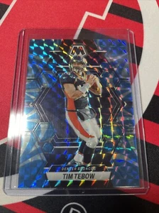 2023 Panini Mosaic Tim Tebow Blue Reactive Base! Broncos - Imagen 1 de 2