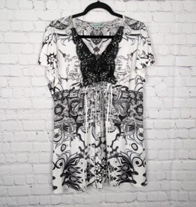 Unity World Wear Blouse Womens Size 2X White Crochet Studded Damask Print Top - Picture 1 of 12
