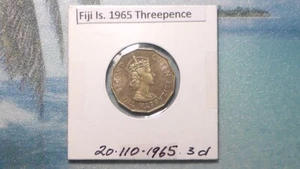 FIJI ISLANDS - 1965 THREE PENCE - COLONIAL ERA - PREDECIMAL COIN. Ni/Br. - Picture 1 of 4