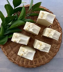 soap with rose infusion and essential oils of rosemary, lemon and ylang-ylang - Picture 1 of 6