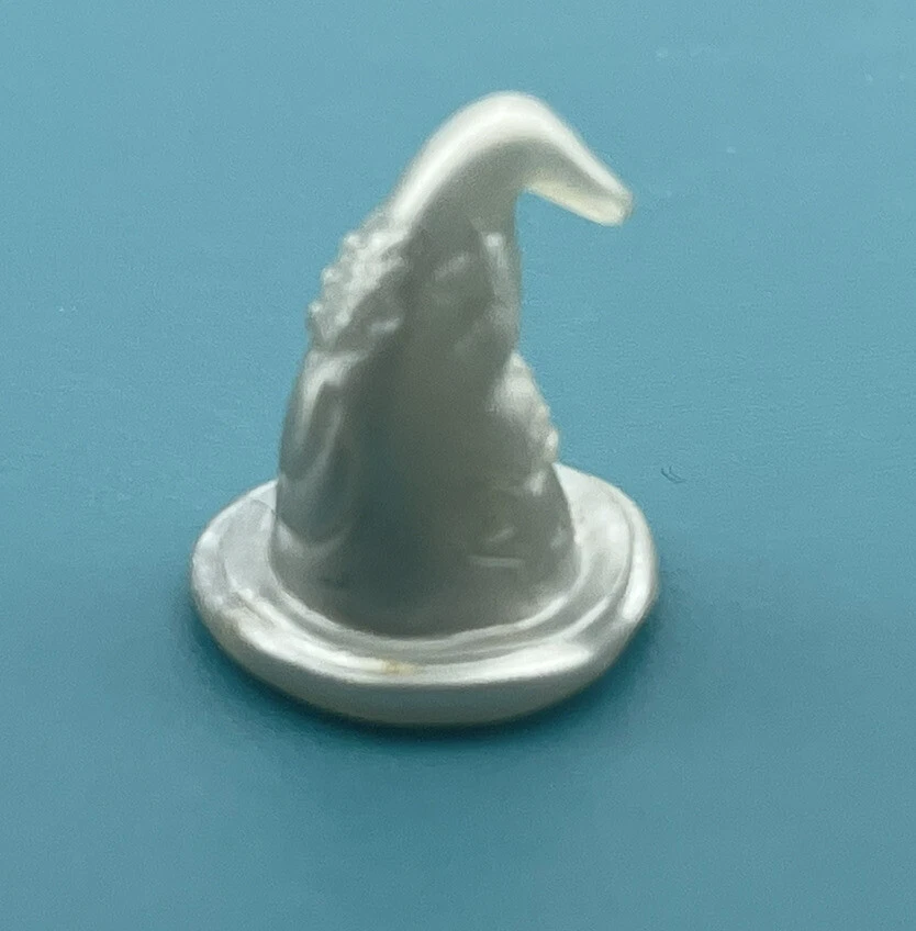 ⭐️ HARRY POTTER Mystery at HOGWARTS BOARD GAME SPARES - SILVER WIZARD HAT ⭐️ - Image 1 of 1