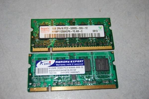 2 piece lot PC2-5300 667Mhz SO-DIMM Memory 1x1Gb + 1x512mb - Picture 1 of 1