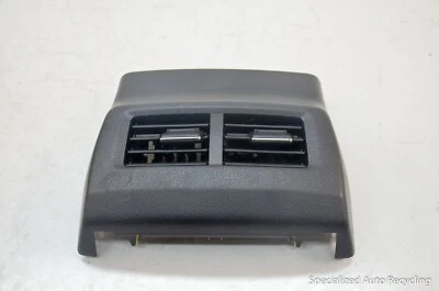 Lexus RC200T 2016 consola central trasera aire acondicionado aire acondicionado ventilación moldura 58860-53030 OEM Foto 1 de 4