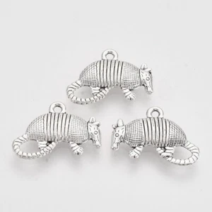 10 Armadillo Ant Eater Charms Double Sided Antique Silver Tone 19 x 13 mm 739 - Picture 1 of 4