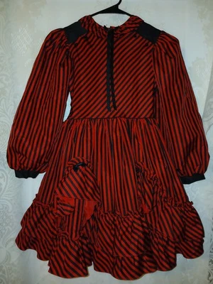 Vestido Mary Poppins Vintage Marthas Miniaturas Vermelho Preto Listrado Babados Meninas 8 - Imagem 1 de 4