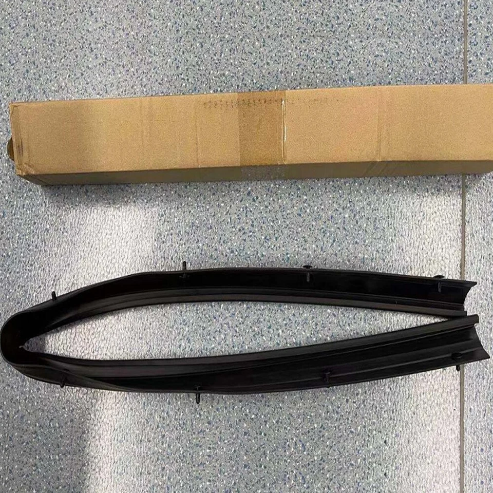 Vedação inferior da porta da frente para Ford F250, F350, F450 Super-Duty */ - Imagem 1 de 4