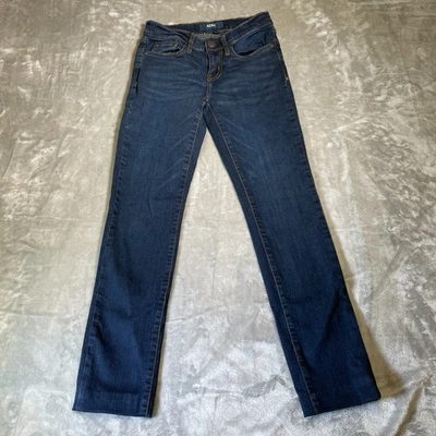 Pantalones de mezclilla ajustados de tiro bajo Aeropostale para mujer talla 0 cortos azul lavado oscuro elásticos Foto 1 de 4