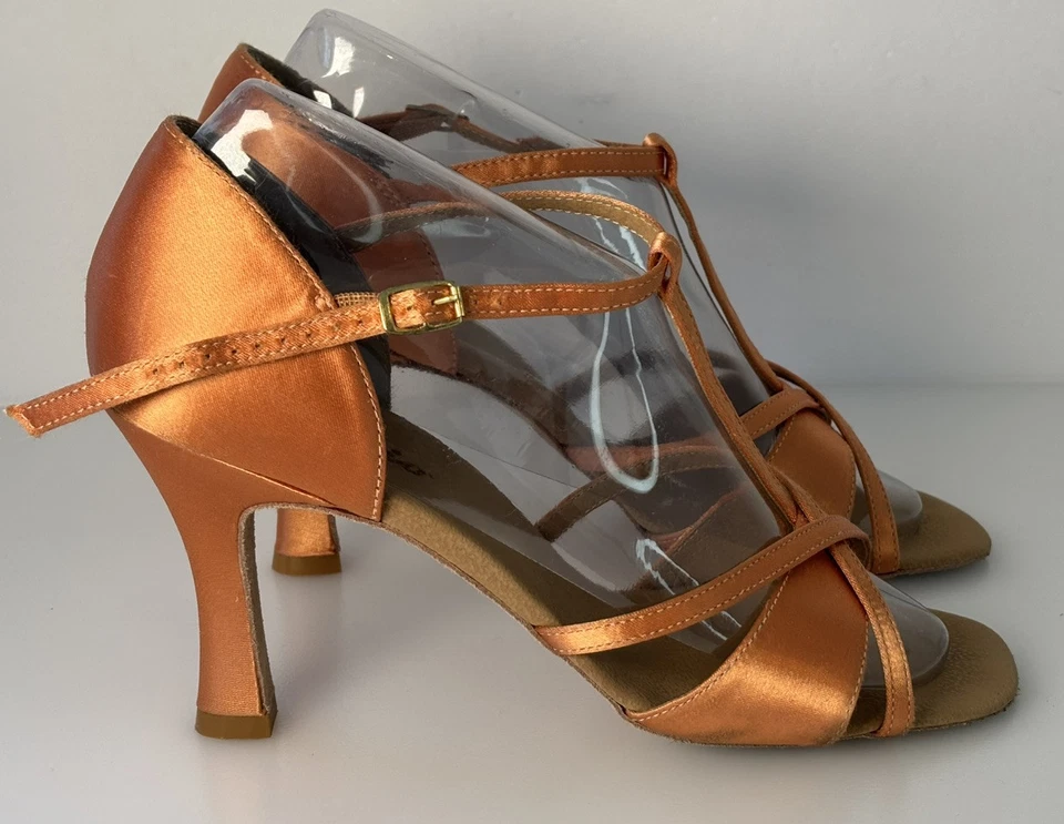 Capezio  Women’s  Ballroom Dance  Sandals  Bronze  Size 9.5  4” Heel  Worn Once - Image 1 of 4