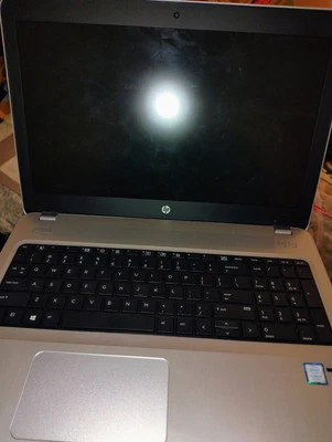 HP Pavilion 15z-Aw000 8gb Ram 256ssd Windows 11 Foto 1 de 2