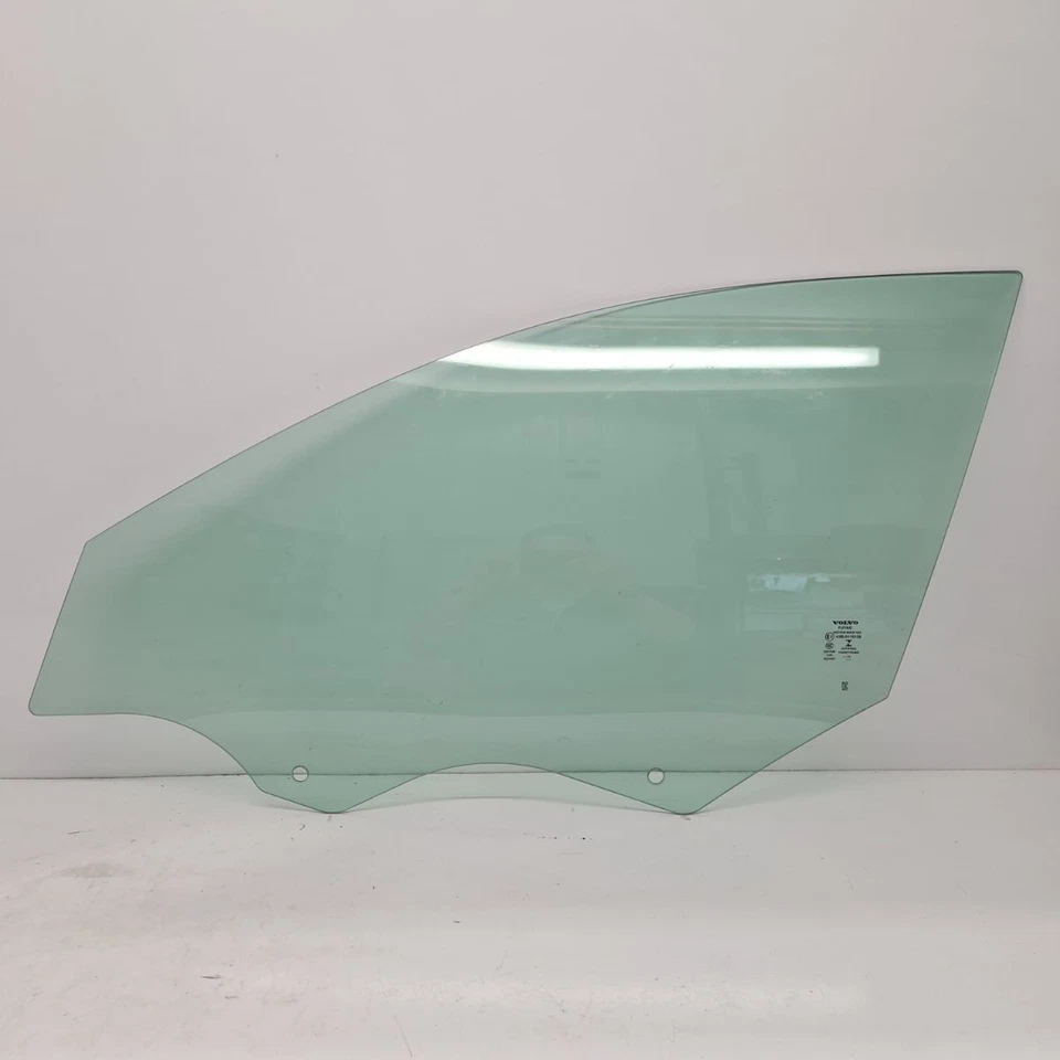 VOLVO S60 MK3 (224) 2020 SALOON LEFT FRONT DOOR DROP GLASS CLEAR 32368753 - Image 1 of 4