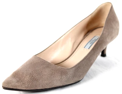 Zapatos de salón PRADA beige avena gamuza punta gatito tacón 38,5 Foto 1 de 4