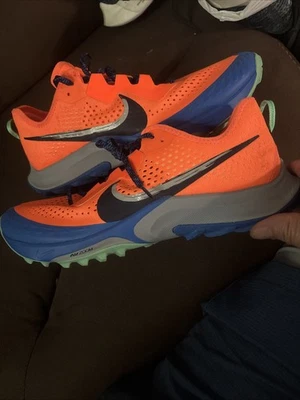 Nike Air Zoom Terra Kiger 7 Zapatos de Senderismo Naranja Total CW6062-800 Hombres Talla 11 NUEVO Foto 1 de 4