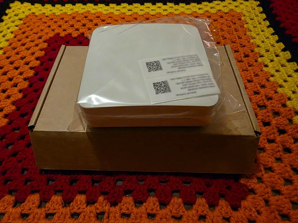 Calix Gigaspire Blast U4 GS2028e  |  Wi-Fi 6 Mesh Router - Gig Ethernet  |  New - Image 1 of 4