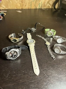 Random Lot Of Watches 8 Female May Need New Batteries - Picture 1 of 8