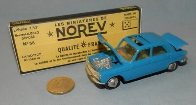 Norev France réf 5 : Peugeot 204 Berline Toit ouvrant (Pour pièces détachées) - Photo 1/4