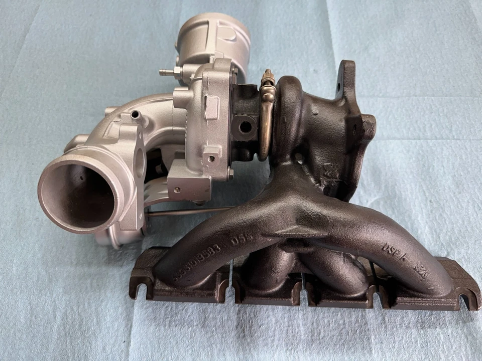 Turbocompresor BorgWarner Rem OEM para Audi A4 A5 A6 Q5 2,0 L (09-13) CAEB Foto 1 de 4