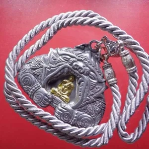 Hanuman Pendant Necklace LP Lae Wat Phra Song Temple be.2541 Thai Buddha Amulet - Picture 1 of 3