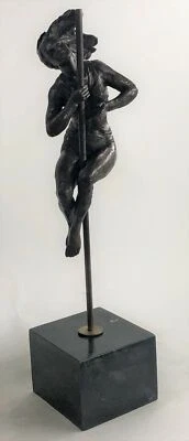 Italian Artist Aldo Vitaleh Cirque Soleil Performer Bronze Sculpture Statue - Image 1 of 4