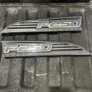 2012-2016 Ford F250 XL Super Duty Emblem Fender Badge Genuine OEM - Picture 1 of 5