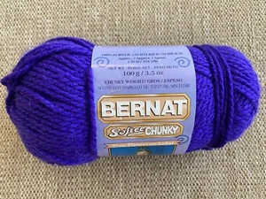 Bernat Softee Chunky - troppo viola 3,5 once #39330 NUOVO - Foto 1 di 4