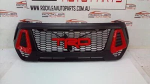 TOYOTA HILUX RUGGED/RUGGED X 04/2018-08/2020 RADIATOR GRILLE BLACK - Picture 1 of 1