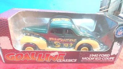 Vintage-Ertl-GREEN BAY PACKERS- #FH572- Die cast car - Goal Line Classics - FORD Foto 1 de 4