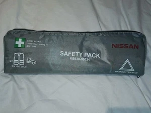 Nissan Safety Pack KE930-00024 Full Complete Genuine Original - Picture 1 of 3