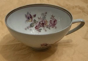 Vintage Reichenbach Teacup Footed Tea Cup Flowers Rose Iris Tulip Pansy Floral - Picture 1 of 6