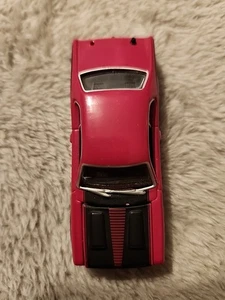 Johnny Lightning Plymouth Duster 340 Hot Panther Pink - Picture 1 of 6