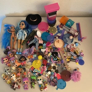 Lote De Muñecas Sorpresa LOL 12+ Más Accesorios Ropa Más - Imagen 1 de 5