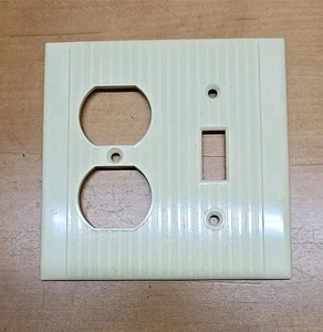 DE COLECCIÓN ART DECO RELIANCE CUBIERTA MARFIL ACANALADO INTERRUPTOR DÚPLEX 2G BIN11 - Imagen 1 de 1
